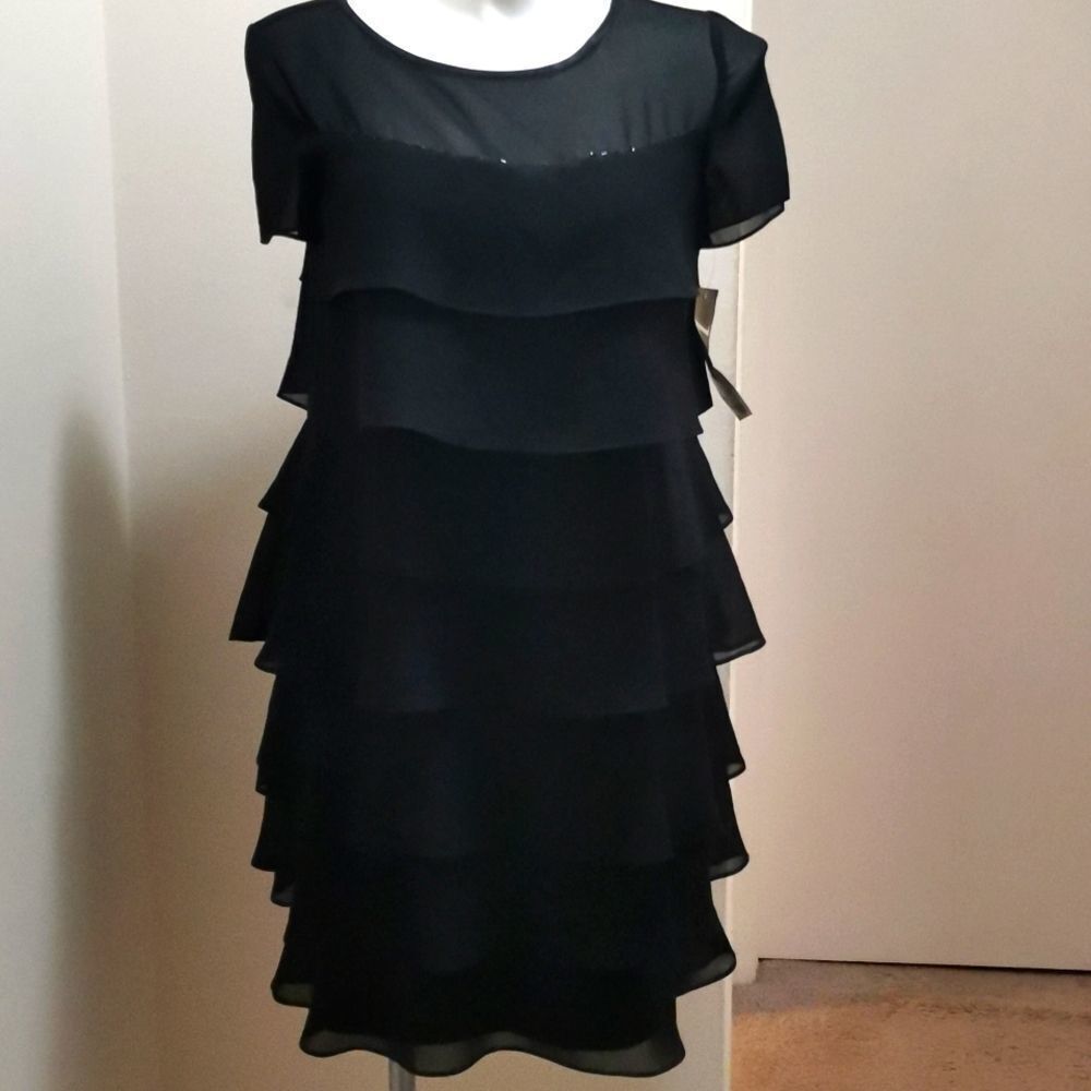KS Collection Élégant dress.